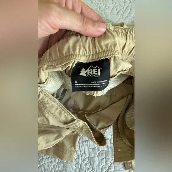 REI co-op sahara convertible pants size 6 - Picture 14 of 16